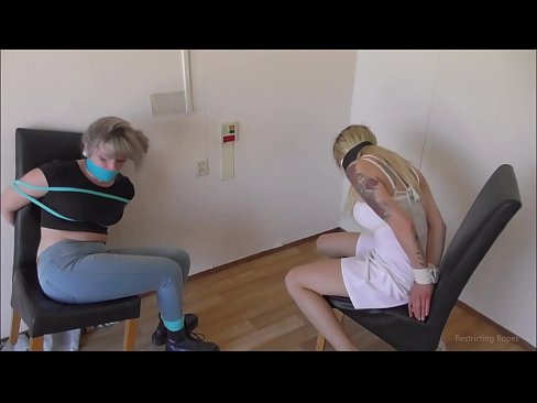 ❤️ Závislá / svázaná a s roubíkem / dáma v nesnázích ❤️ Kvalitní porno u cs.tubesexer-com.ru ❌