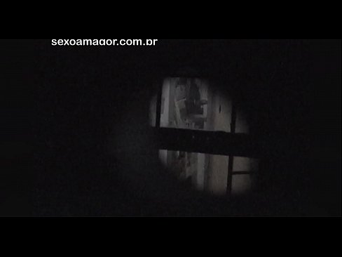 ❤️ Blondýnka se nechá tajně natáčet šmírákem ze sousedství schovaným za dutými cihlami. ❤️ Kvalitní porno u cs.tubesexer-com.ru ❌